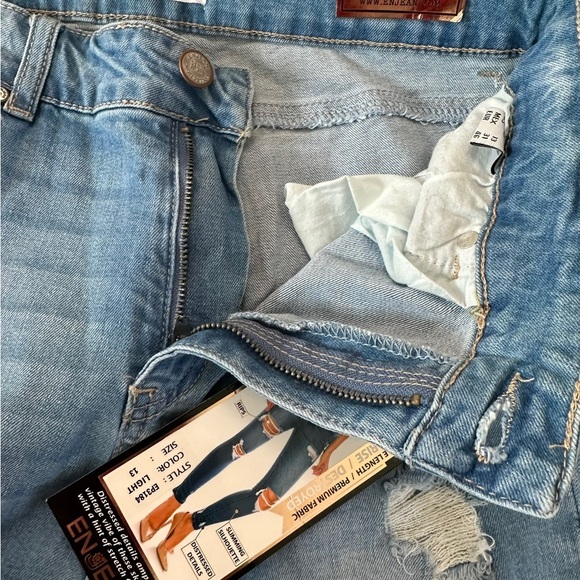 Enjean Midrise Ankle Length Destroyed Distressed Skinny Fit Jeans Size 13 - Picture 7 of 17